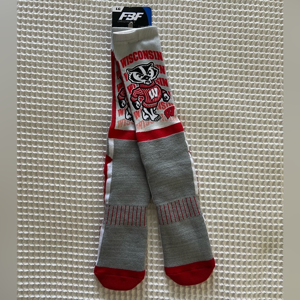 NWT Wisconsin Badger Crew Socks